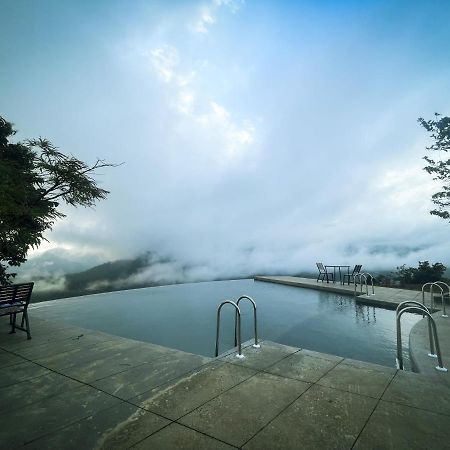 Haze And Kites Resort Munnar Buitenkant foto