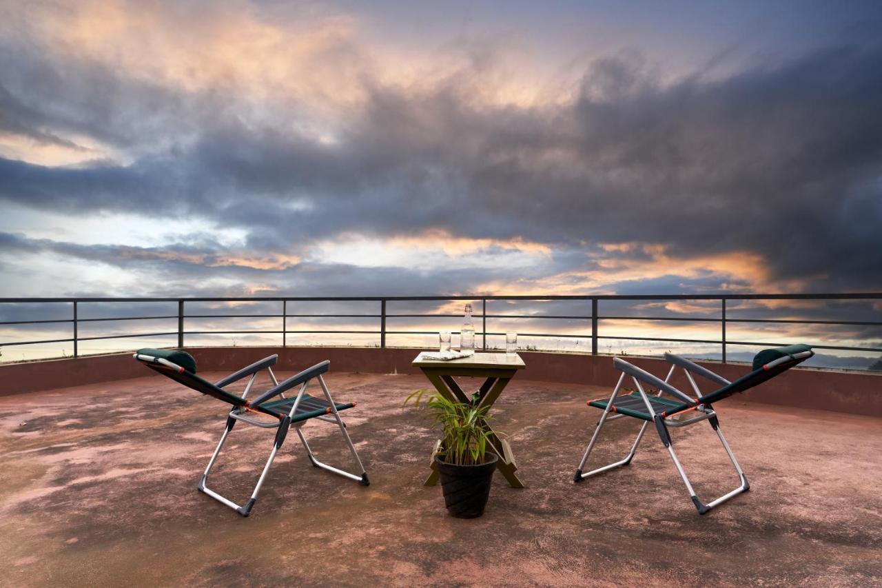 Haze And Kites Resort Munnar Buitenkant foto