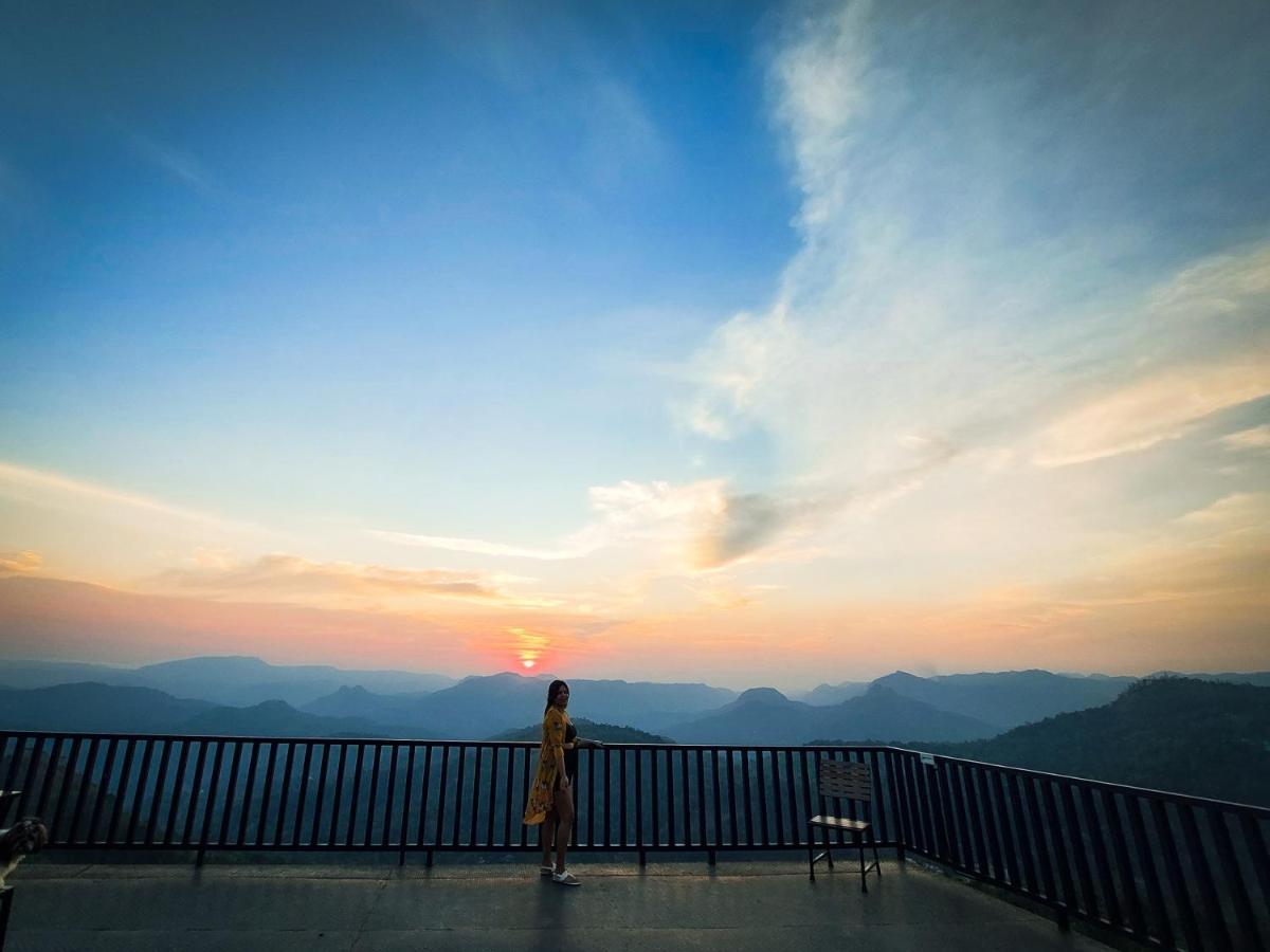 Haze And Kites Resort Munnar Buitenkant foto