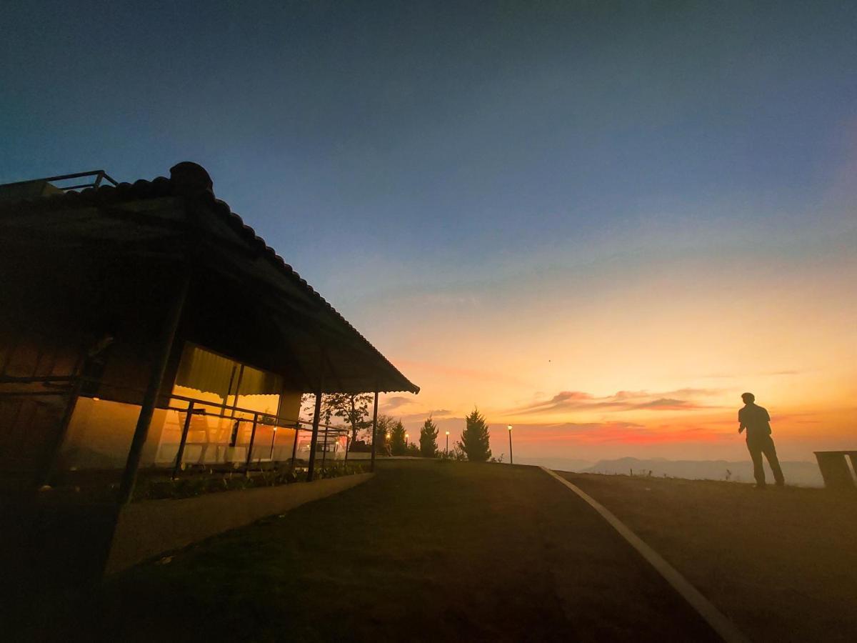 Haze And Kites Resort Munnar Buitenkant foto
